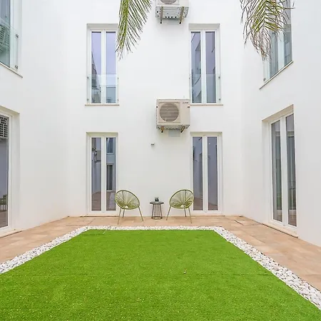 Apartment Situado Na Zona Costeira Da *